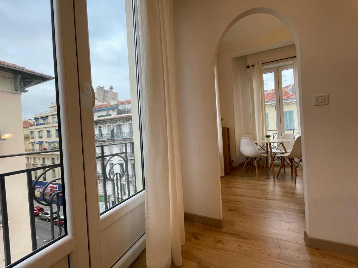 Nice Renting - Notre Dame - Cosy Loft Perfect View On The Roofs Eksteriør billede